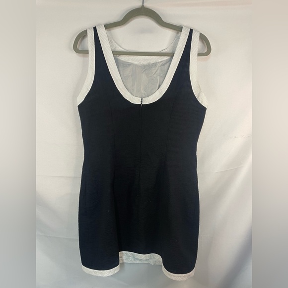 Lauren James searsucker dress, black with white trim and a scoop back. So cute! - Picture 2 of 5